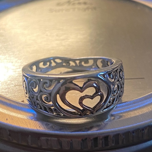 Female rings - Picture 6 of 14